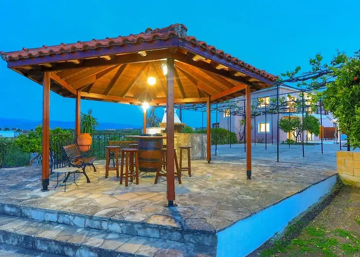 Villa Athina Finiki