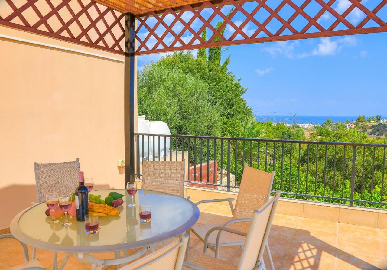 Villa Athina Finiki