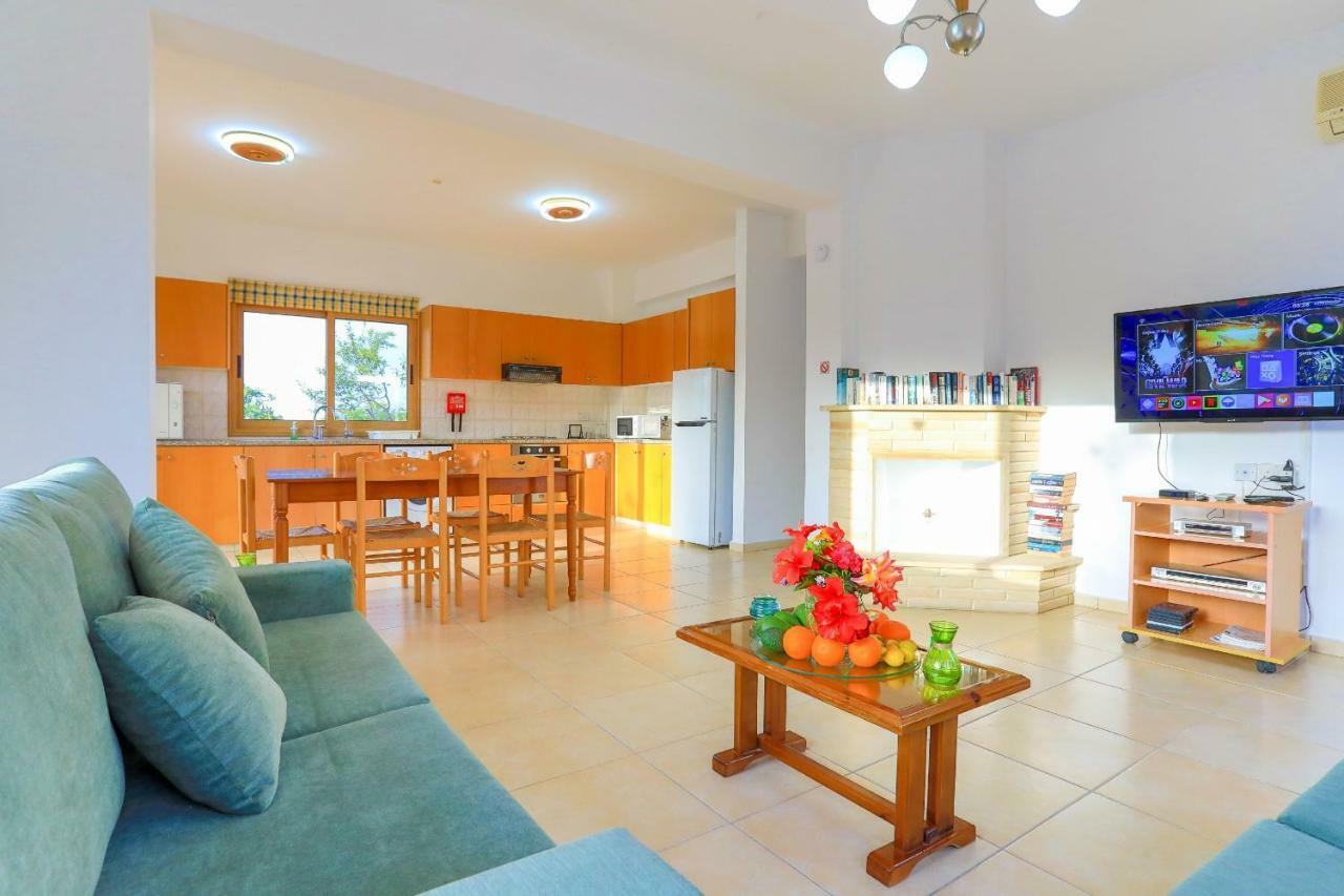 Villa Athina Finiki Polis